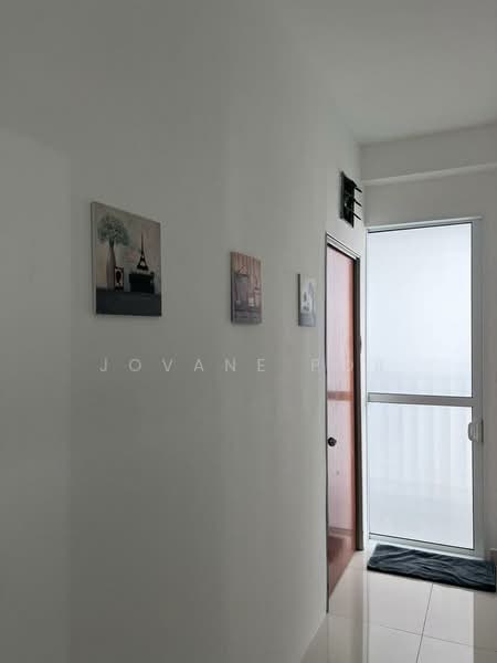 Service Residence for Sale at Pinnacle Sri Petaling - Jovane Por - Entrance - PropertyGuru.com.my
