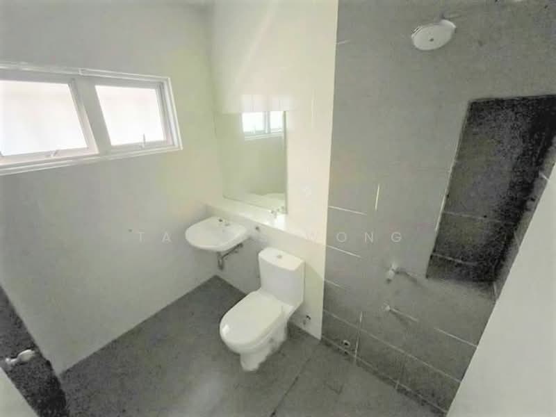 2-storey Terraced House for Rent in Bandar Bukit Raja (Klang) - Tabris Wong - Bathroom - PropertyGuru.com.my