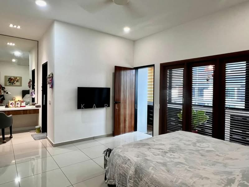 Rumah Teres 2 Tingkat untuk Dijual di Taman Desa Tebrau (Tebrau) - Karl Lim - Bedroom - PropertyGuru.com.my