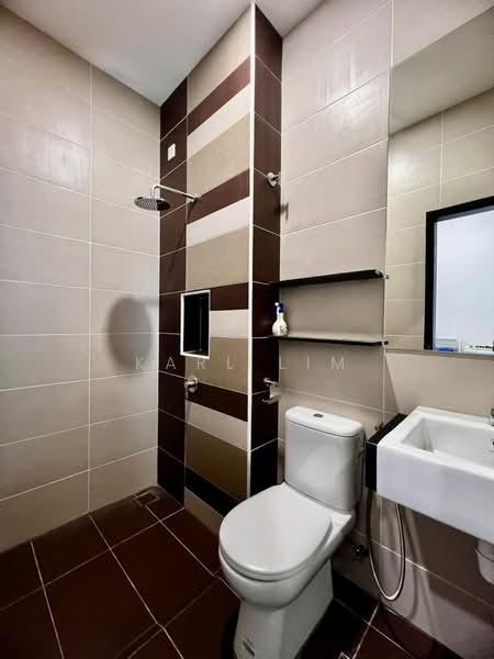 Rumah Teres 2 Tingkat untuk Dijual di Taman Desa Tebrau (Tebrau) - Karl Lim - Bathroom - PropertyGuru.com.my