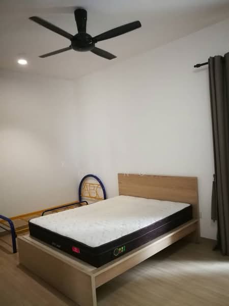Kondominium untuk Dijual di Seringin Residences - Kendriic Chong - Bedroom - PropertyGuru.com.my
