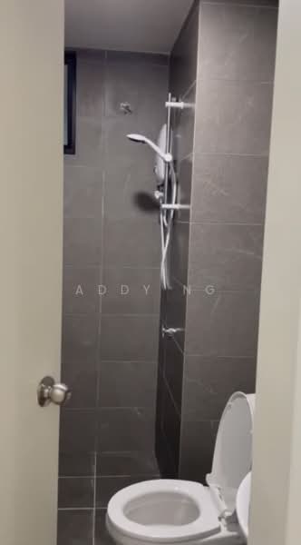 Servis Apartment untuk Disewa di Majestic Maxim - Addy Ng - Bathroom - PropertyGuru.com.my