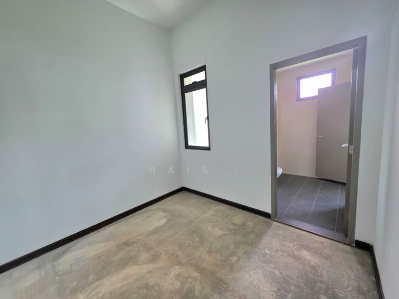 Semi-Detached House for Sale in Shah Alam (Selangor) - RAIS . - - PropertyGuru.com.my