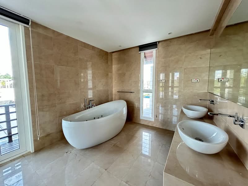 Bungalow for Sale in Johor Bahru (Johor) - Kate Tee - Bathroom - PropertyGuru.com.my