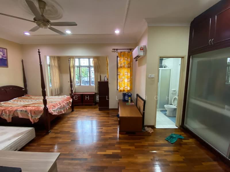 2-storey Terraced House for Sale in Kota Kemuning (Shah Alam) - Michelle Boh - Bedroom - PropertyGuru.com.my