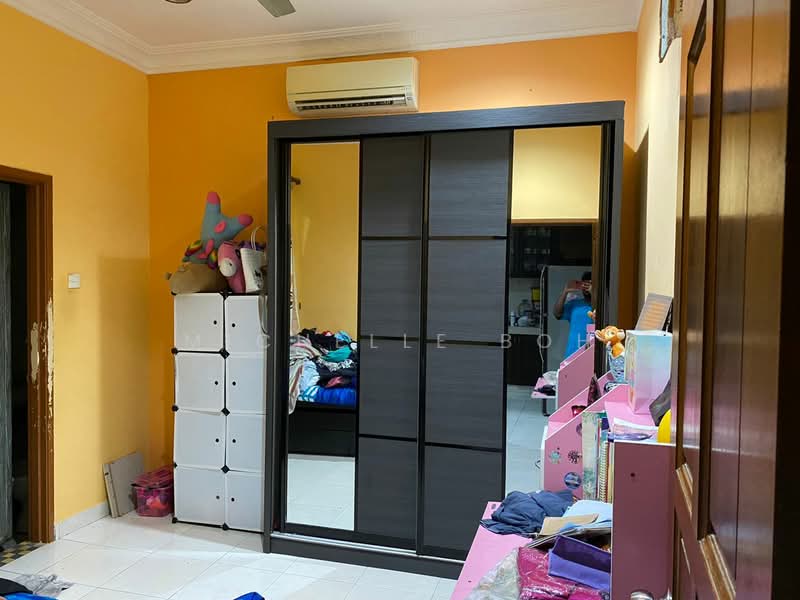 2-storey Terraced House for Sale in Kota Kemuning (Shah Alam) - Michelle Boh - Bedroom - PropertyGuru.com.my