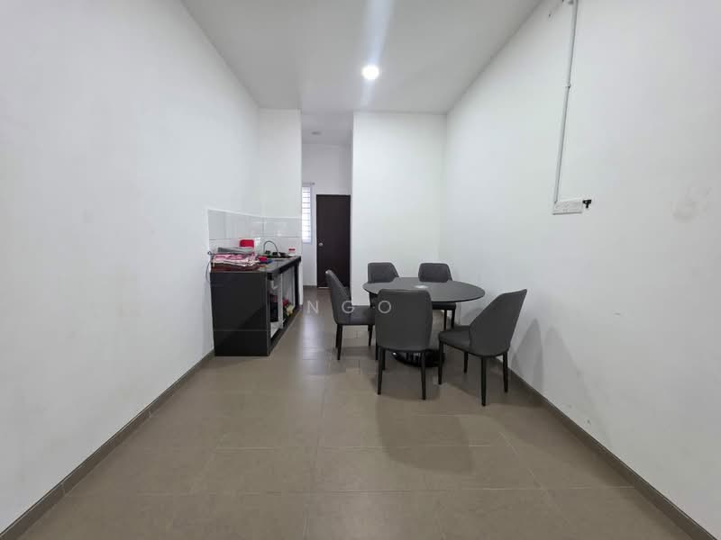 2-storey Terraced House for Sale in Taman Sinar Berlian (Batu Pahat) - NGO - Kitchen - PropertyGuru.com.my