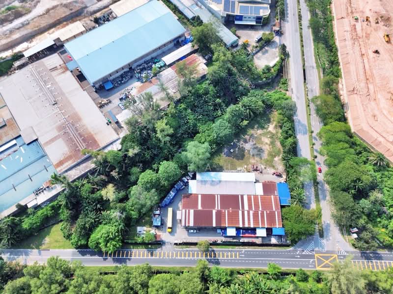 Factory for Sale in Nilai (Negeri Sembilan) - Azizirrahim . - Exterior - PropertyGuru.com.my