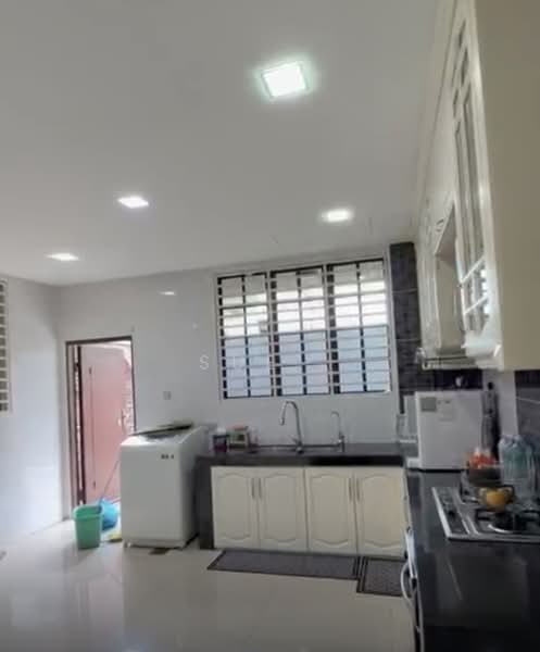 Bungalow for Sale in Taman Taynton View (Cheras) - Sue . - Kitchen - PropertyGuru.com.my