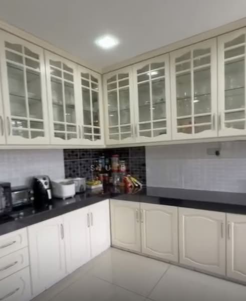 Bungalow for Sale in Taman Taynton View (Cheras) - Sue . - Kitchen - PropertyGuru.com.my