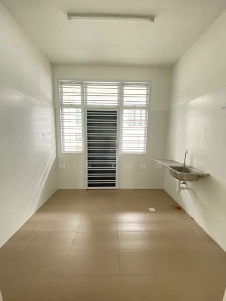 Rumah Teres untuk Dijual di Taman Mutiara Rini (Skudai) - Min Kong - Kitchen - PropertyGuru.com.my