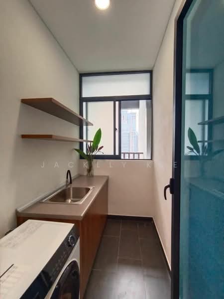 Service Residence for Sale at 10 Stonor - Jacklly Kee - Interior - PropertyGuru.com.my
