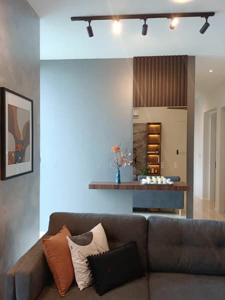 Service Residence for Sale at 10 Stonor - Jacklly Kee - Living Room - PropertyGuru.com.my
