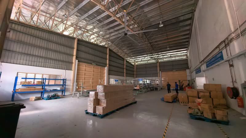 Detached Factory for Rent in Shah Alam (Selangor) - Jing Foo - Interior - PropertyGuru.com.my