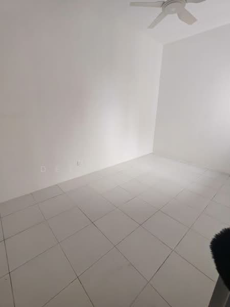 Condominium for Rent at Residensi Sateria - Deeya Yusof - PropertyGuru.com.my
