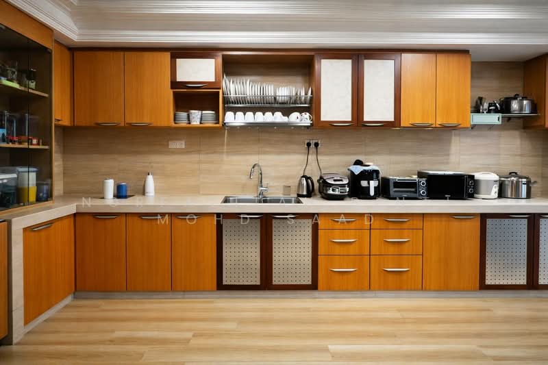 Semi-Detached House for Sale in Seri Kembangan (Selangor) - Norfazilah Binti Mohd Saad - Kitchen - PropertyGuru.com.my