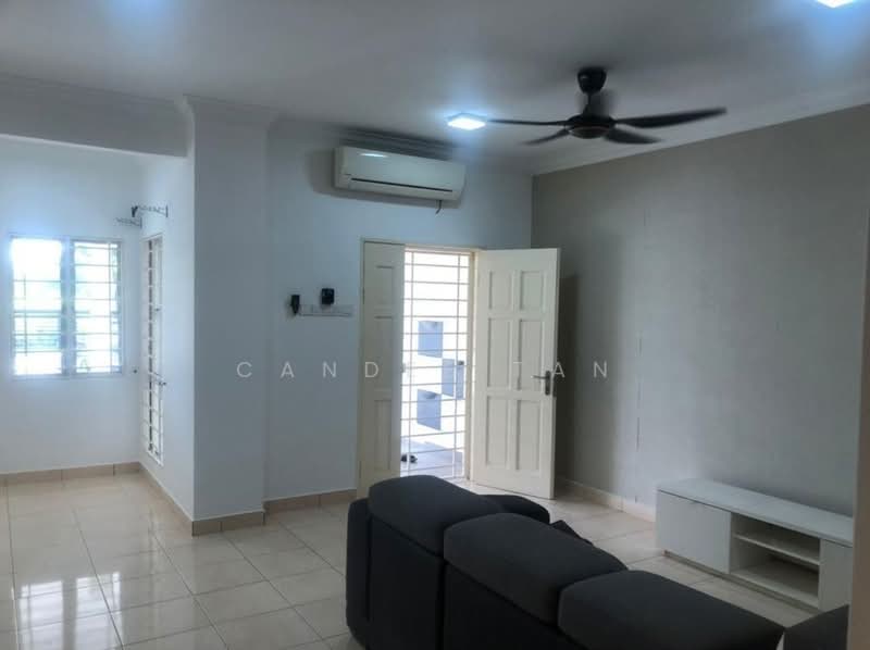 2-storey Terraced House for Rent in Bandar Bukit Raja (Klang) - Candee Tan - Living Room - PropertyGuru.com.my