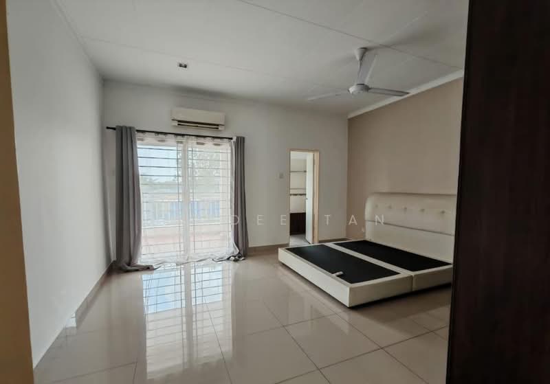 2-storey Terraced House for Rent in Bandar Bukit Raja (Klang) - Candee Tan - Bedroom - PropertyGuru.com.my