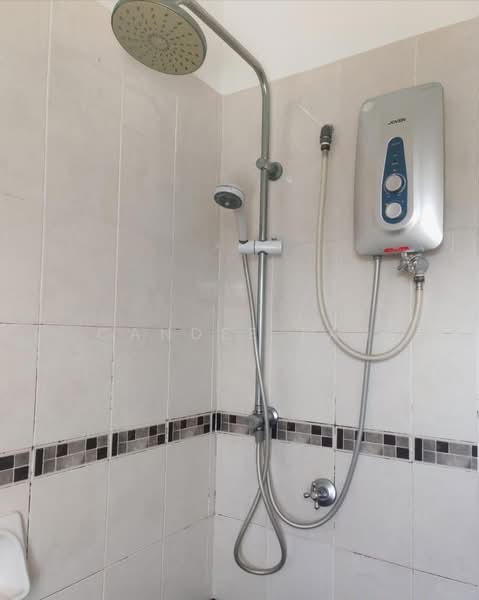 2-storey Terraced House for Rent in Bandar Bukit Raja (Klang) - Candee Tan - Bathroom - PropertyGuru.com.my