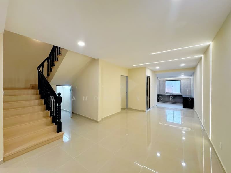 2-storey Terraced House for Sale in Taman Skudai Baru (Skudai) - Brandon Khor - PropertyGuru.com.my