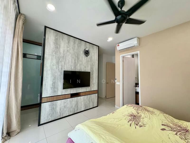 2-storey Terraced House for Sale in Taman Mount Austin (Tebrau) - Min Kong - Bedroom - PropertyGuru.com.my