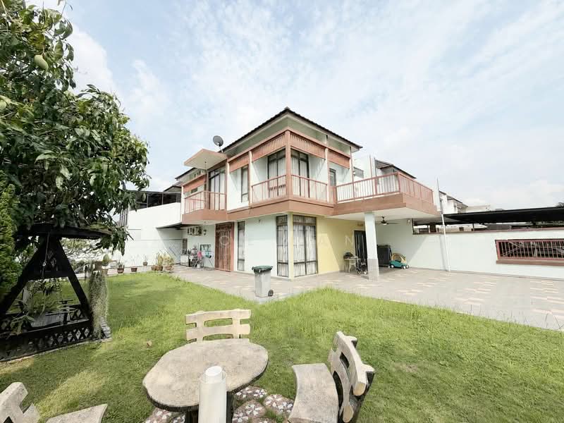 Rumah Kluster untuk Dijual di Setia Tropika (Johor Bahru) - Ace Tan - Exterior - PropertyGuru.com.my