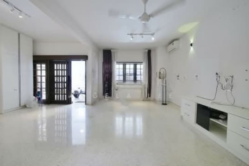 2-storey Terraced House for Sale in Damansara Heights (Kuala Lumpur) - Angela Lee - Living Room - PropertyGuru.com.my