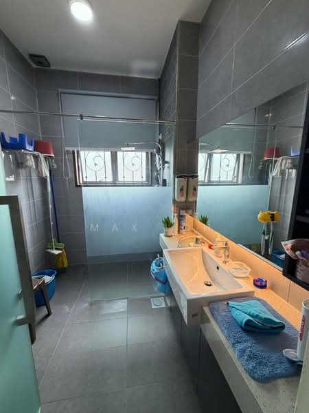 Rumah Kluster untuk Dijual di Taman Mount Austin (Tebrau) - Max Loh - Bathroom - PropertyGuru.com.my