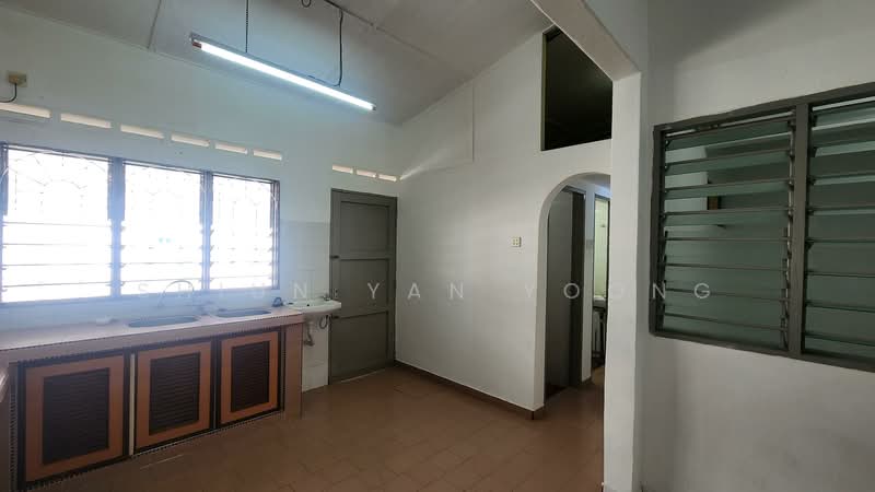 Rumah Teres 1 Tingkat untuk Dijual di Taman Kota Laksamana (Melaka City) - Shiun Yan Yoong - Kitchen - PropertyGuru.com.my