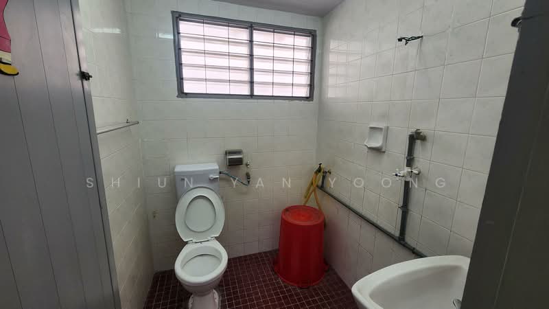 Rumah Teres 1 Tingkat untuk Dijual di Taman Kota Laksamana (Melaka City) - Shiun Yan Yoong - Bathroom - PropertyGuru.com.my