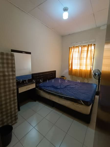 2-storey Terraced House for Sale in Taman Scientex Pasir Gudang (Pasir Gudang) - Jennifer Ng - Bedroom - PropertyGuru.com.my