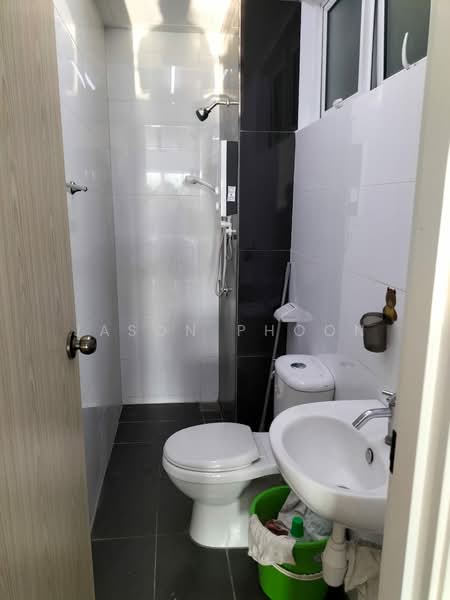 Condominium for Sale at The Clovers - Jason Phoon - Bathroom - PropertyGuru.com.my