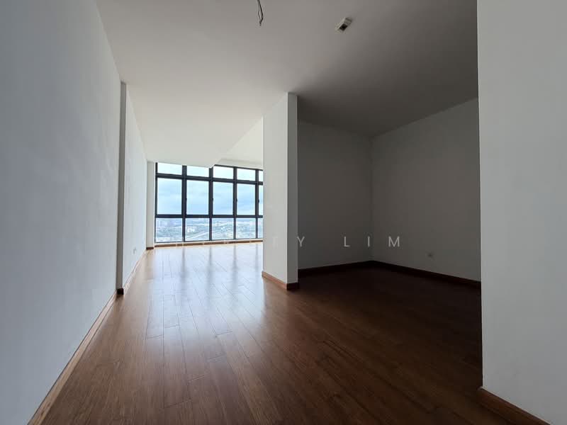 Apartment for Sale at Molek Pine 4 - Shirley Lim - Master Room - PropertyGuru.com.my