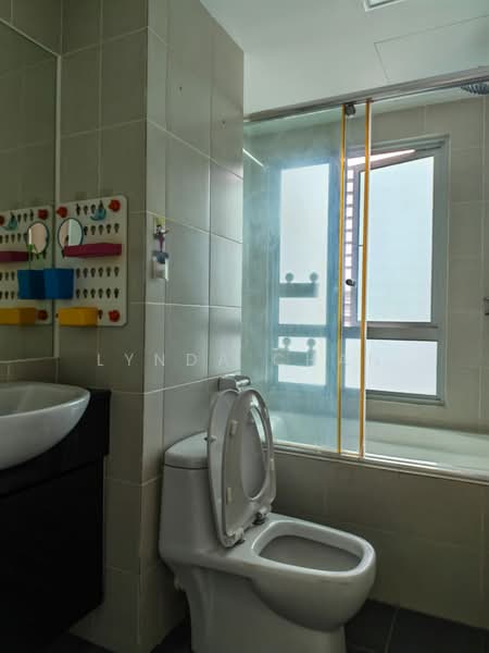 Condominium for Sale at The Peak Residences - Lynda Chan - Bathroom - PropertyGuru.com.my