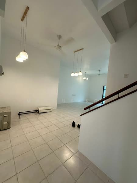 Townhouse for Rent in Petaling Jaya (Selangor) - Marcus Koh - Living Room - PropertyGuru.com.my