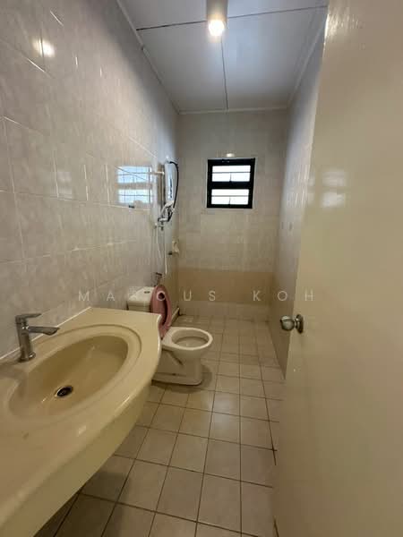 Townhouse for Rent in Petaling Jaya (Selangor) - Marcus Koh - Bathroom - PropertyGuru.com.my