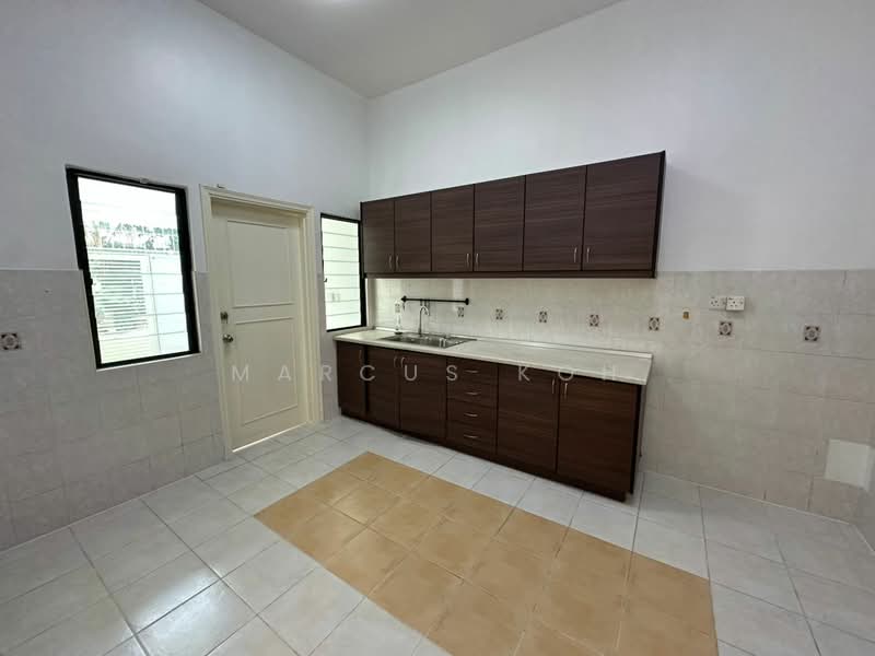 Townhouse for Rent in Petaling Jaya (Selangor) - Marcus Koh - Kitchen - PropertyGuru.com.my