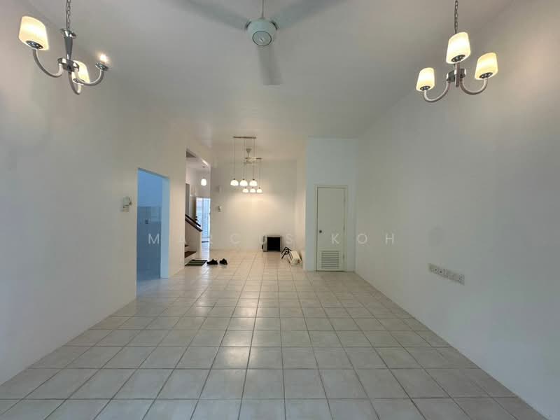 Townhouse for Rent in Petaling Jaya (Selangor) - Marcus Koh - Living Room - PropertyGuru.com.my