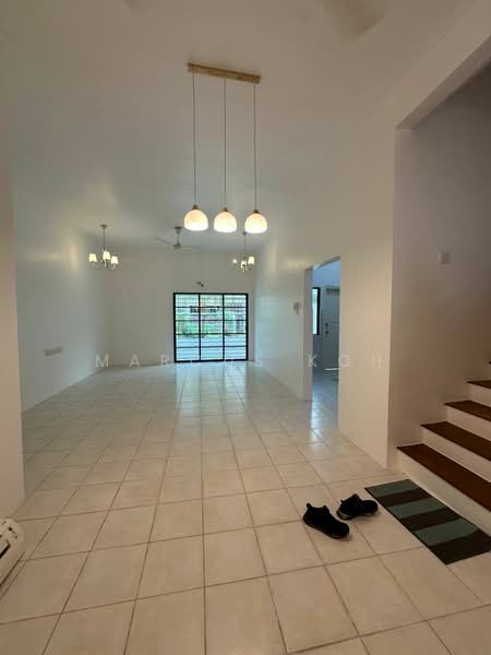 Townhouse for Rent in Petaling Jaya (Selangor) - Marcus Koh - Living Room - PropertyGuru.com.my
