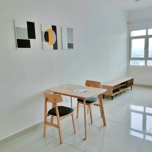 Servis Apartment untuk Disewa di TR Residence - Joe Tan - Living Room - PropertyGuru.com.my