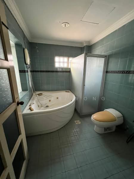 2-storey Terraced House for Sale in Taman Wangsa Permai (Kepong) - Coyee Wong - Bathroom - PropertyGuru.com.my