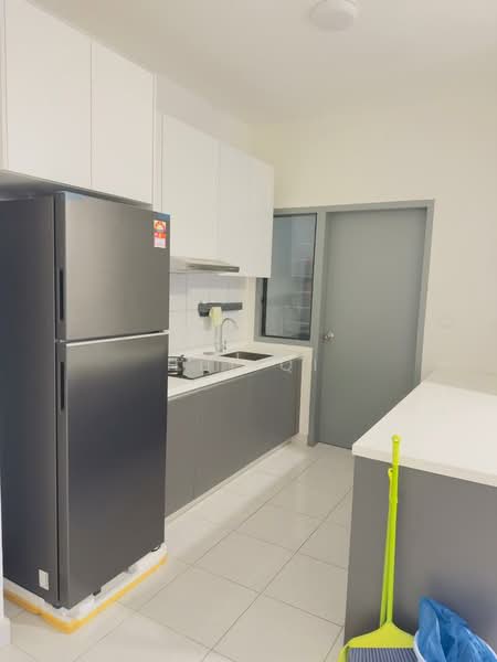 Servis Apartment untuk Disewa di E'Island Lake Haven - Hui Qi - Kitchen - PropertyGuru.com.my