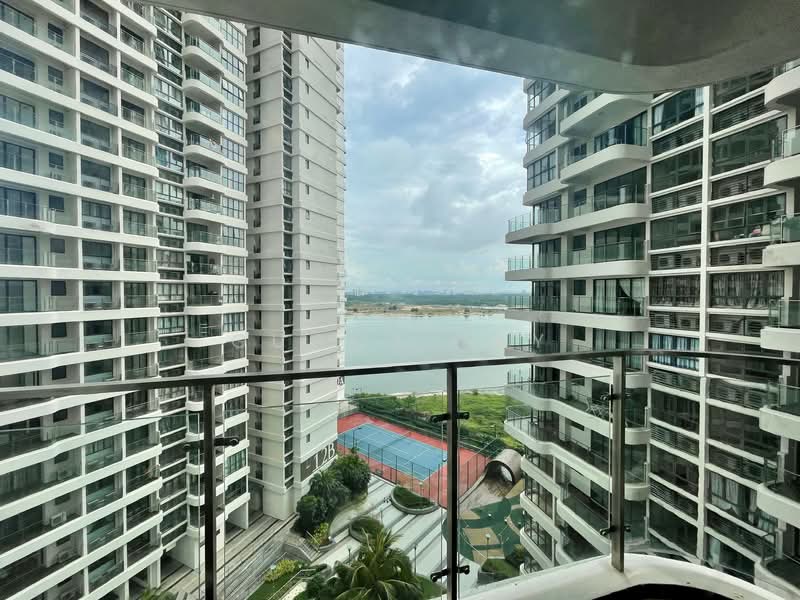 Condominium for Sale at Amberside @ Country Garden Danga Bay - Gucca Tay - Balcony - PropertyGuru.com.my