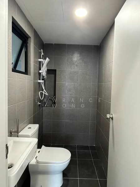 Kondominium untuk Disewa di Sky Awani Residensi 5 - Lawrance Wong - Bathroom - PropertyGuru.com.my