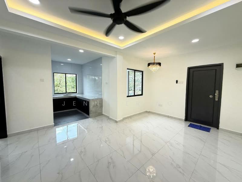 Rumah Flat untuk Dijual di Pangsapuri Nuri - Jennifer Ng - Kitchen - PropertyGuru.com.my