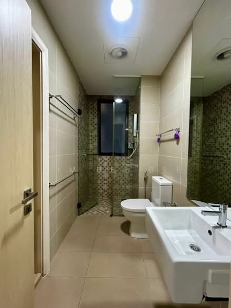 Servis Apartment untuk Disewa di Icon Residenz @ Icon City - Lim Bee Bee - Bathroom - PropertyGuru.com.my