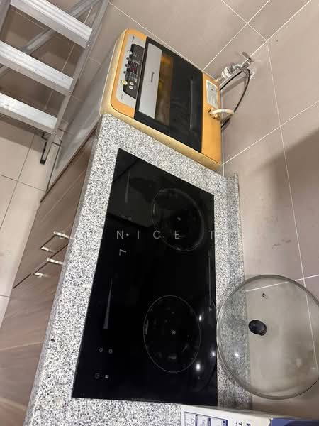 Servis Apartment untuk Disewa di D'Secret Garden (Pangsapuri Kempas Indah) - Bernice Tee - Kitchen - PropertyGuru.com.my