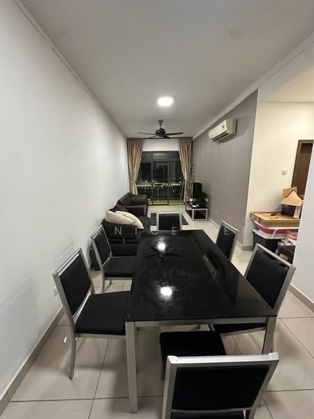 Servis Apartment untuk Disewa di D'Secret Garden (Pangsapuri Kempas Indah) - Bernice Tee - Living Room - PropertyGuru.com.my
