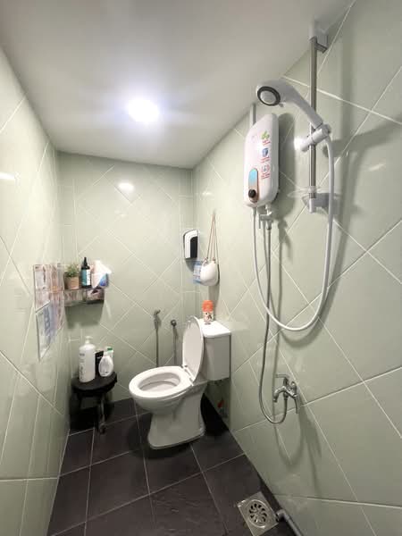 Kedai untuk Disewa di Permas Jaya (Johor Bahru) - KT Tan - Bathroom - PropertyGuru.com.my