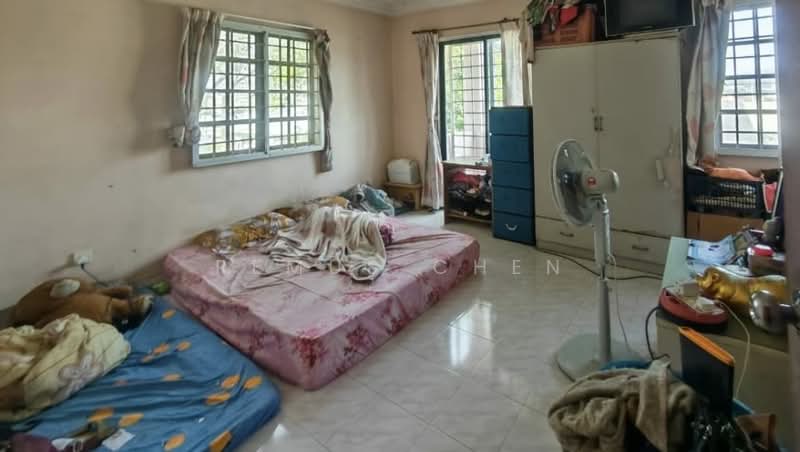 Rumah Teres 2 Tingkat untuk Dijual di Taman Sungai Besi Indah (Seri Kembangan) - Remus Chen - Bedroom - PropertyGuru.com.my